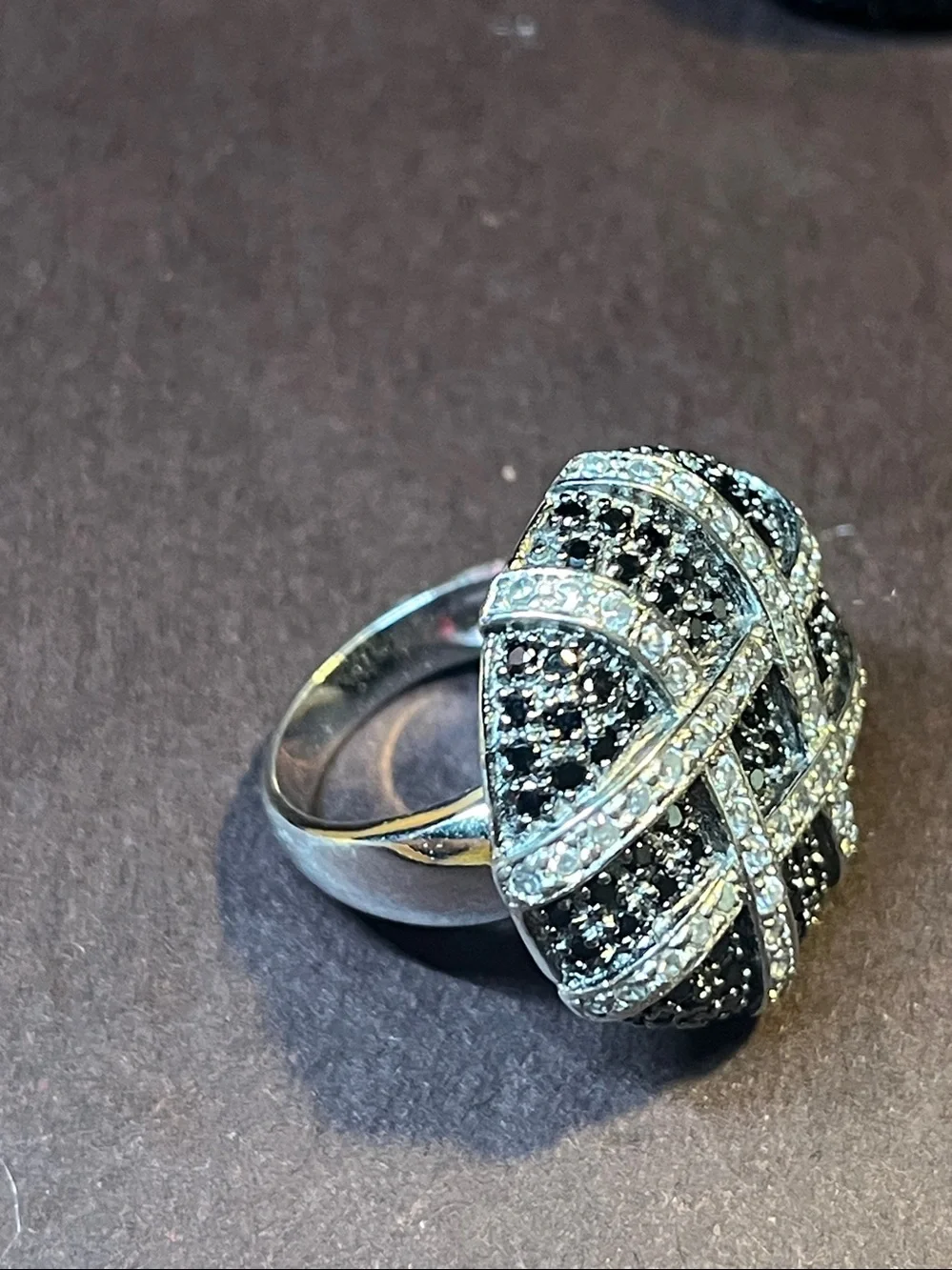 Vintage sterling silver ring